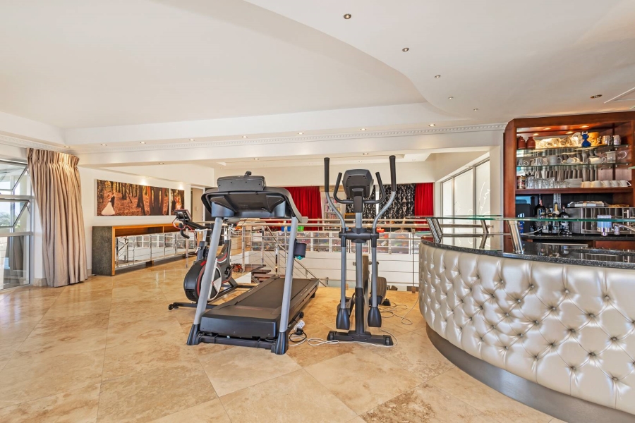 6 Bedroom Property for Sale in Baronetcy Estate Western Cape